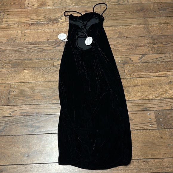 NWT Staud Bellamy Lace Up Square Neck Black Velvet Slit Front Gown - Picture 6 of 7